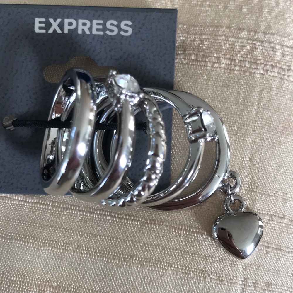 Stackable ring